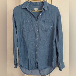 A New Day Ladies Chambray top Sz. Small